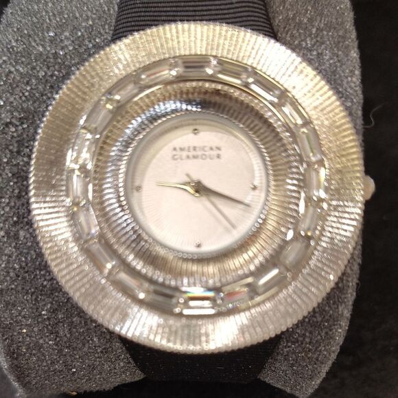 Badgley Mischka Silver Watch with Textured Bezel - Picture 1 of 3